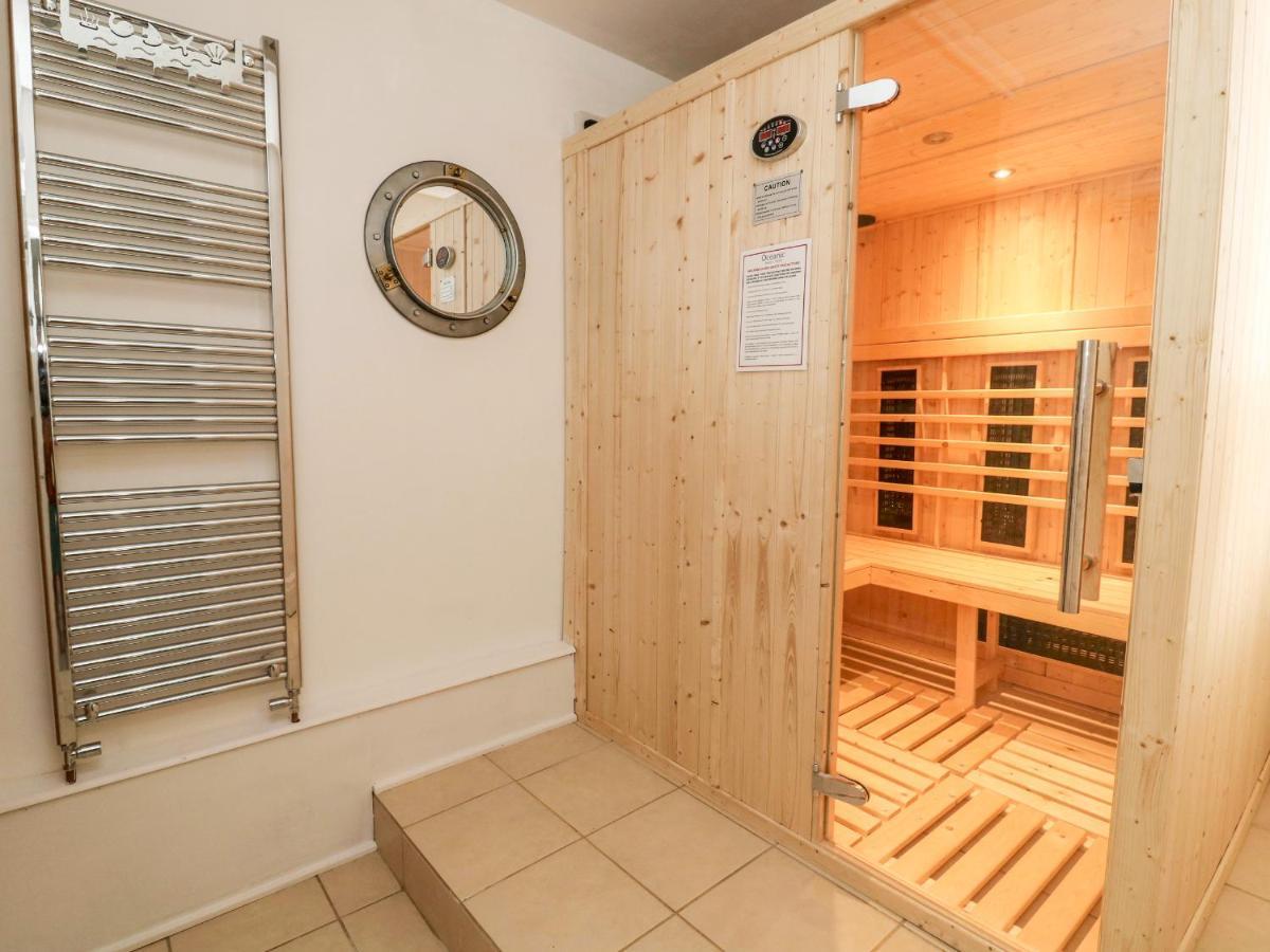 Villa Seafarers Scarborough Esterno foto