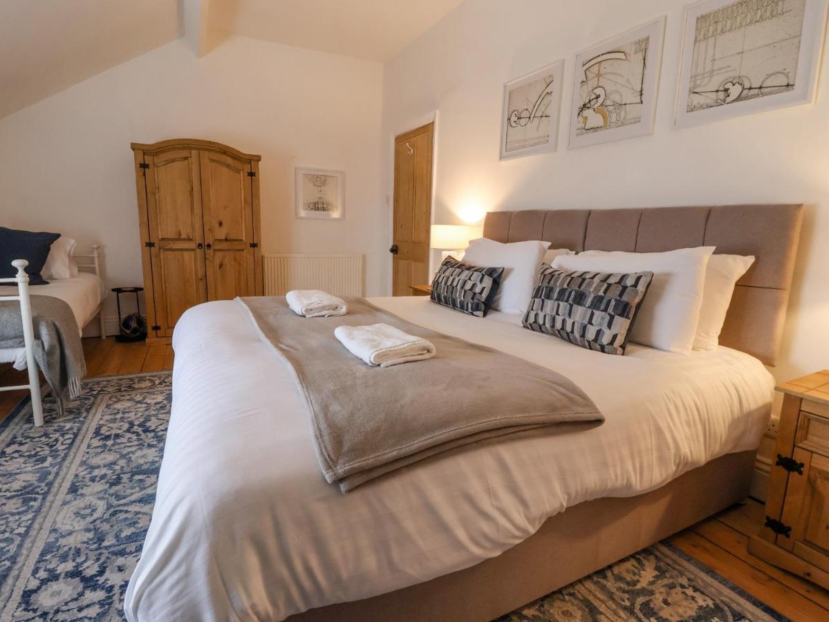 Villa Seafarers Scarborough Esterno foto